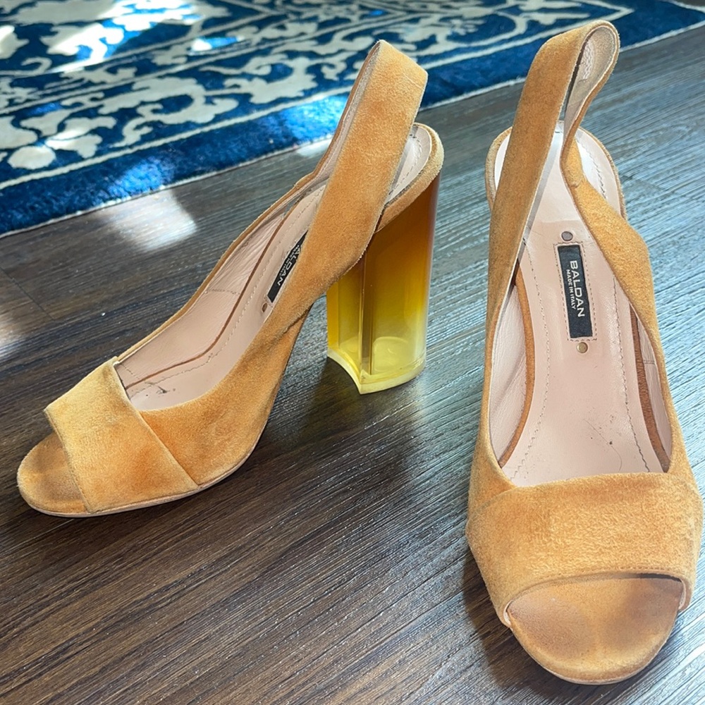 VERO CUOIO BALDIN heels. Size 37